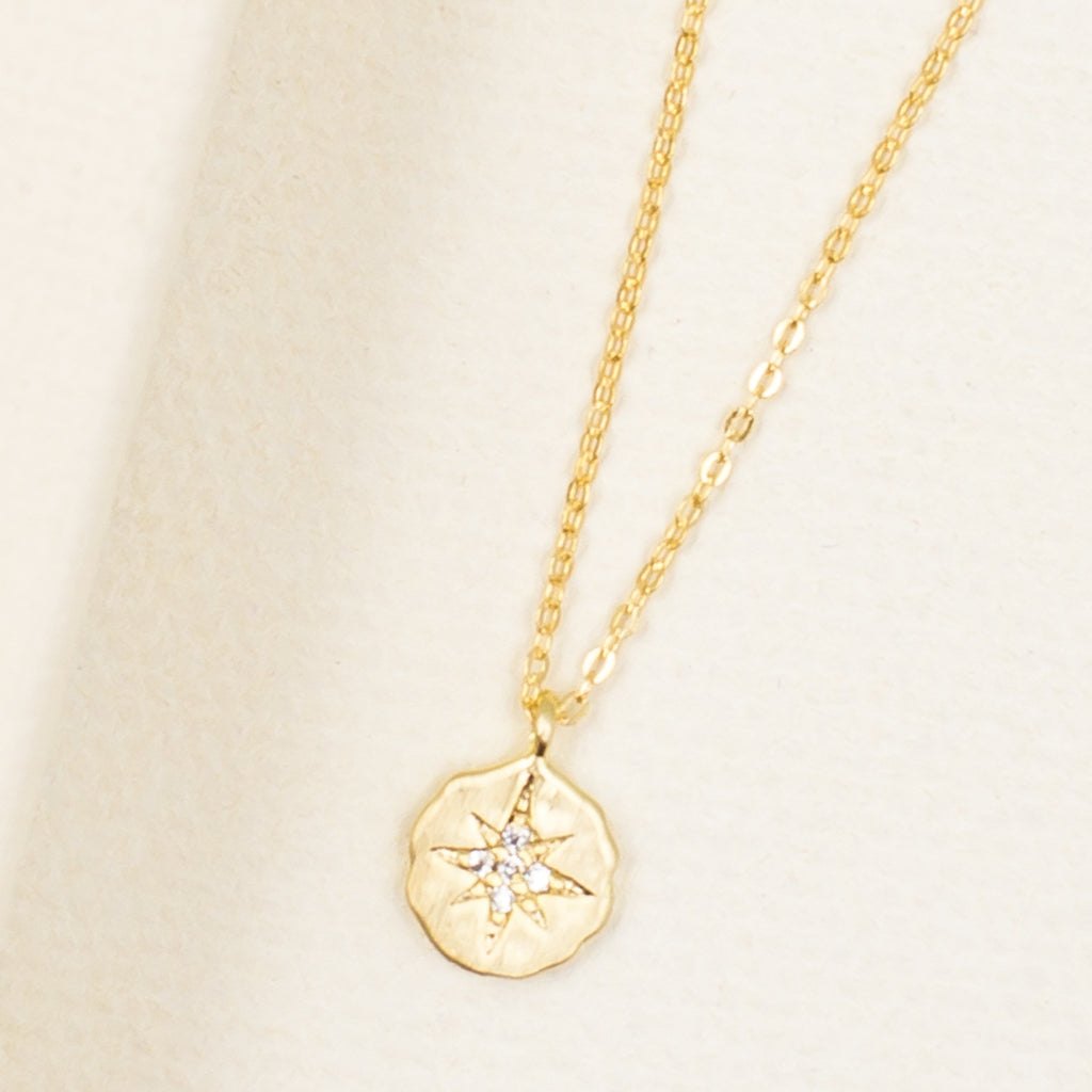 dainty delicate cubic zirconia starburst star gold pendant necklace